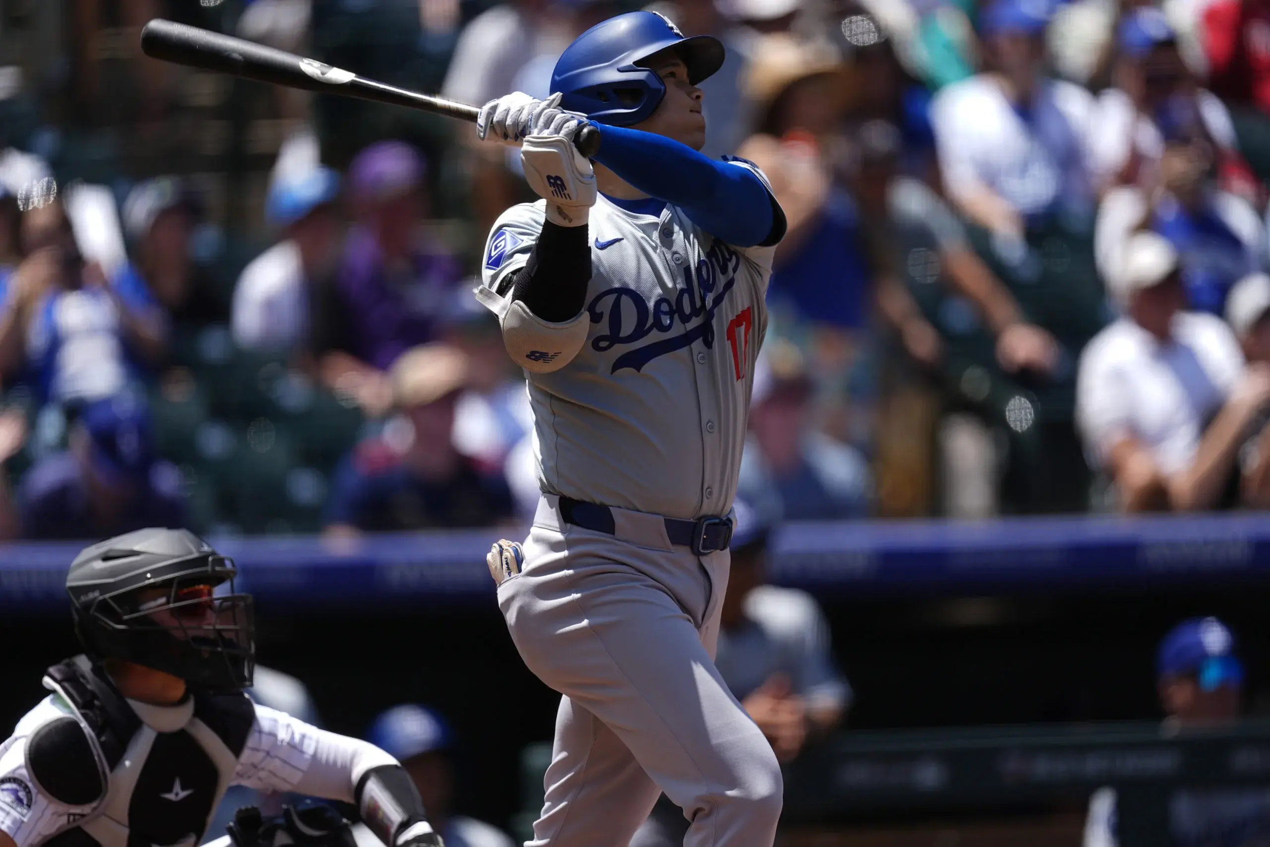 Ohtani llega a 21 jonrones con Dodgers, que se imponen 5-3 a Rockies