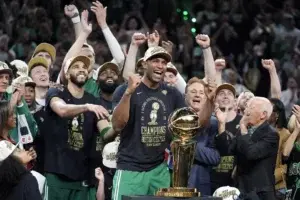 Personalidades felicitan a Al Horford por convertirse en campeón de la NBA