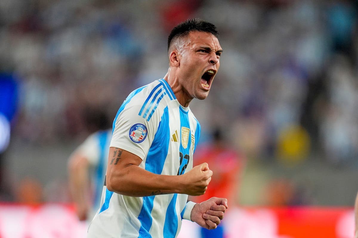 Copa América: Lautaro deshace el entramado chileno y mete en cuartos a Argentina
