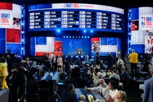 El draft de la NBA se reanuda para la segunda ronda en un nuevo día y en un nuevo sitio