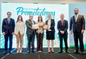 Reconocimiento al Programa de Inclusión del BHD