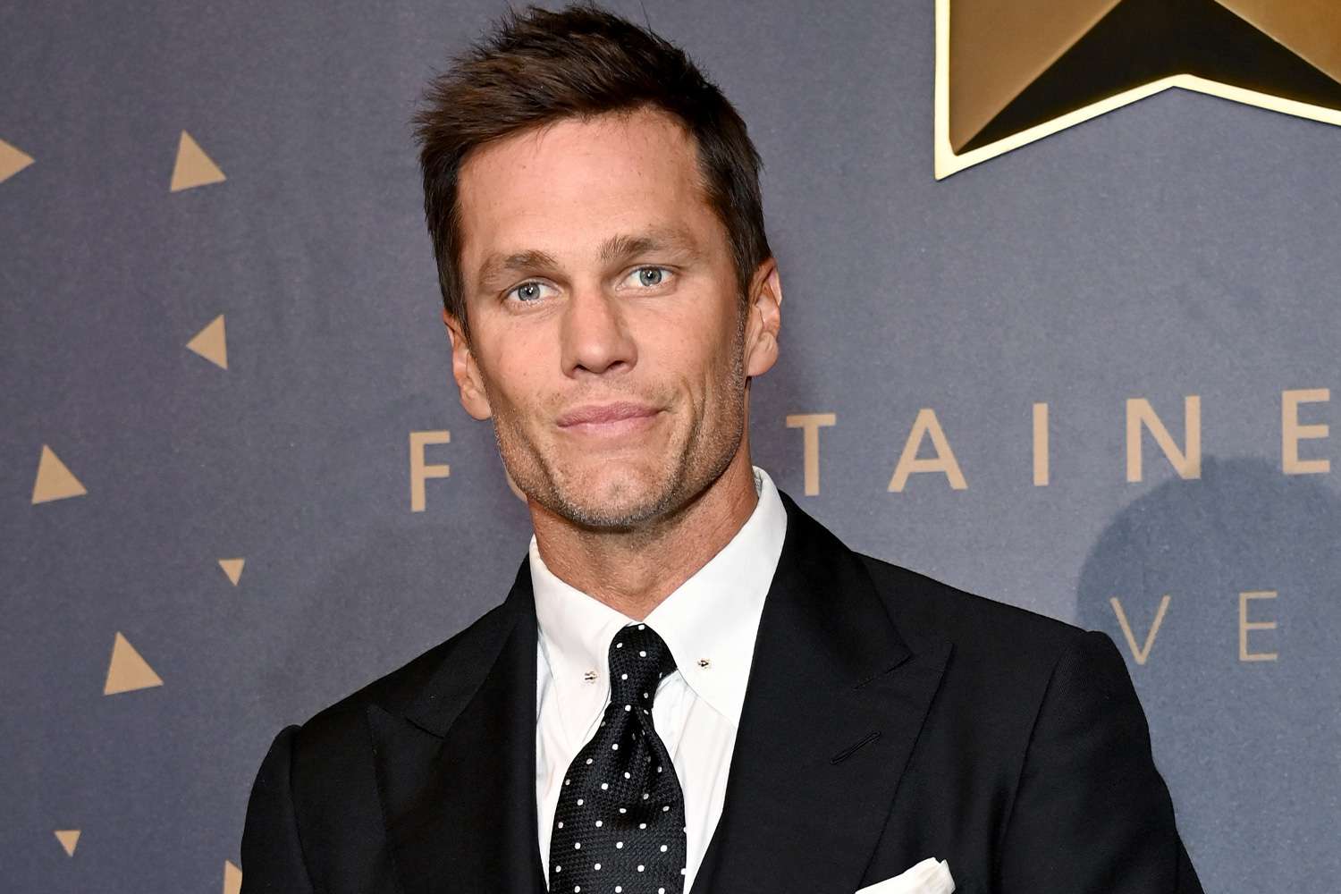 Tom Brady afirma que no decepcionará a aficionados en su faceta como comentarista de TV