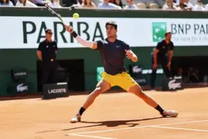 Abierto de Francia: Alcaraz busca su tercer título de Grand Slam y Zverev el primero