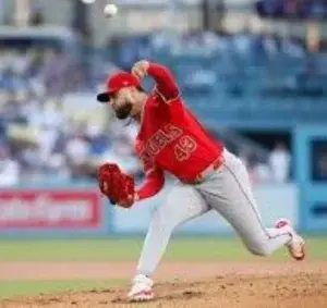 Candelario, Martínez y Albies encabezan el bombardeo latino en la MLB