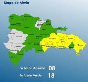 COE emite alerta para 26 provincias por vaguada y onda tropical