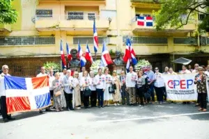 Efemérides Patrias y Fundación Hermanos de la Maza honran a héroes antitrujillistas Antonio de la Maza y Juan Tomás Díaz