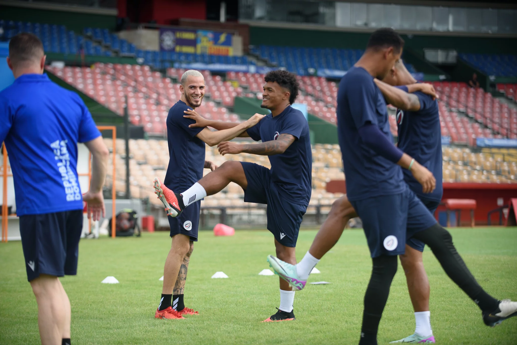 RD se reunió para preparar su arranque en la Eliminatoria al Mundial 2026