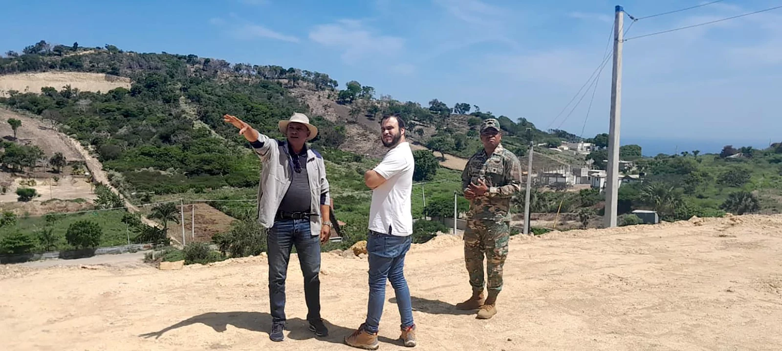 Medio Ambiente encamina acciones legales contra responsables de desmonte de bosque seco en la costa Buen Hombre