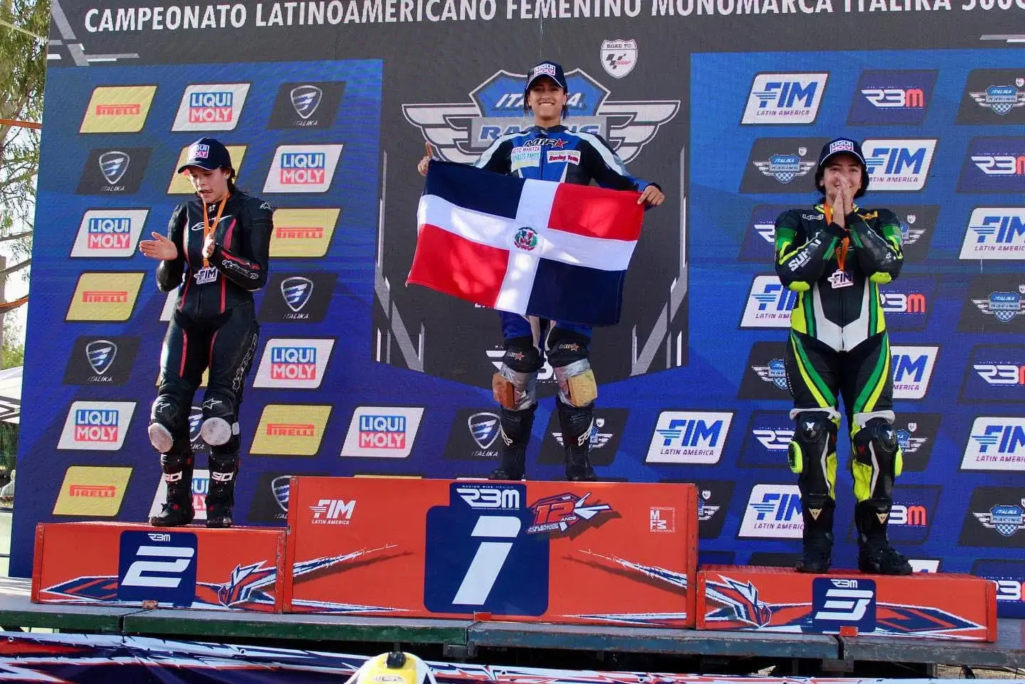 Dominicana Krystal Silfa competirá en el mundial de motos