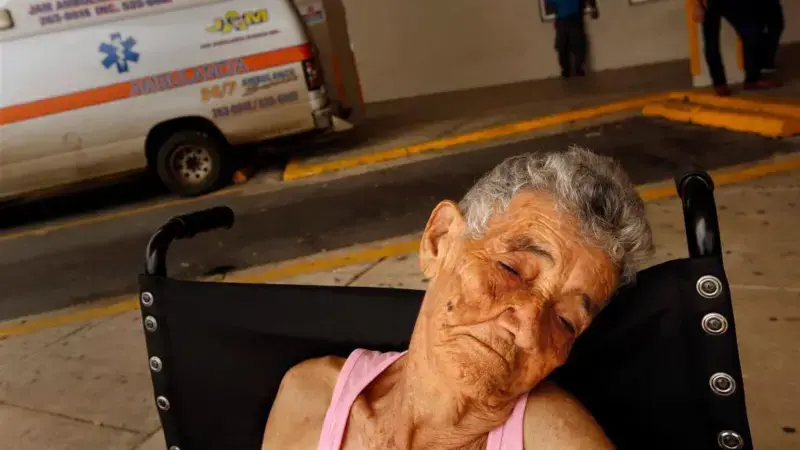 «Están dejando morir a nuestra gente»: la grave crisis del sistema de salud de Puerto Rico