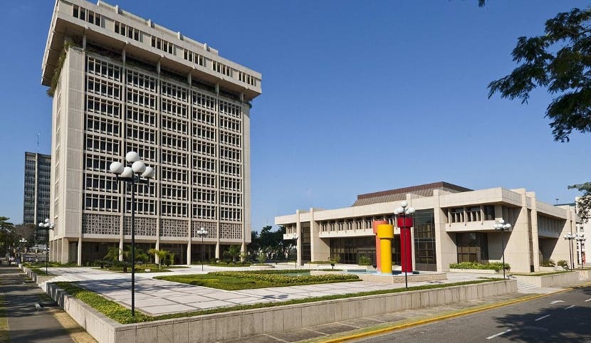 FMI y Hacienda trabajan recapitalizar Banco Central