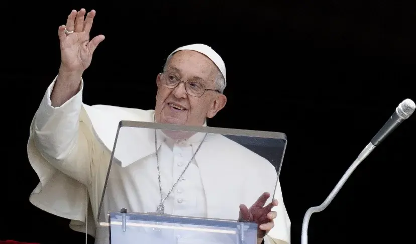 El papa critica de nuevo las guerras