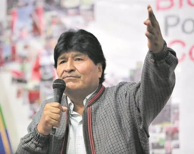 Evo Morales cumple su primer día de huelga de hambre