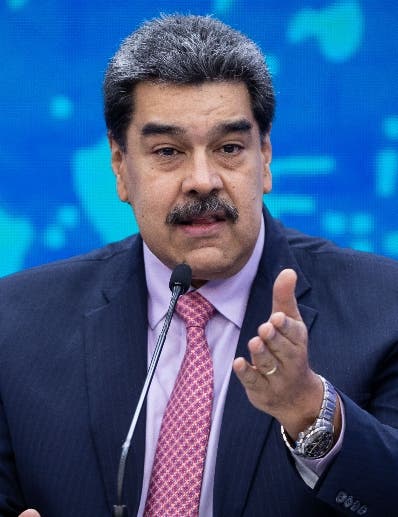Nicolás Maduro pide el voto a trabajadores