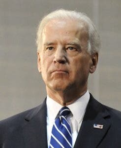 Joe Biden reconoce que no se puede trasnochar