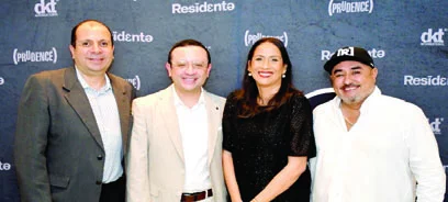 Efraín Medina, Mario Flores, Kary Colón y Alan Vera Vázquez.