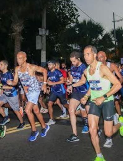 Santana y Rodríguez ganan maratón 10K