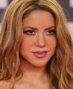 Shakira revela que sufrió burlas de niña por su voz