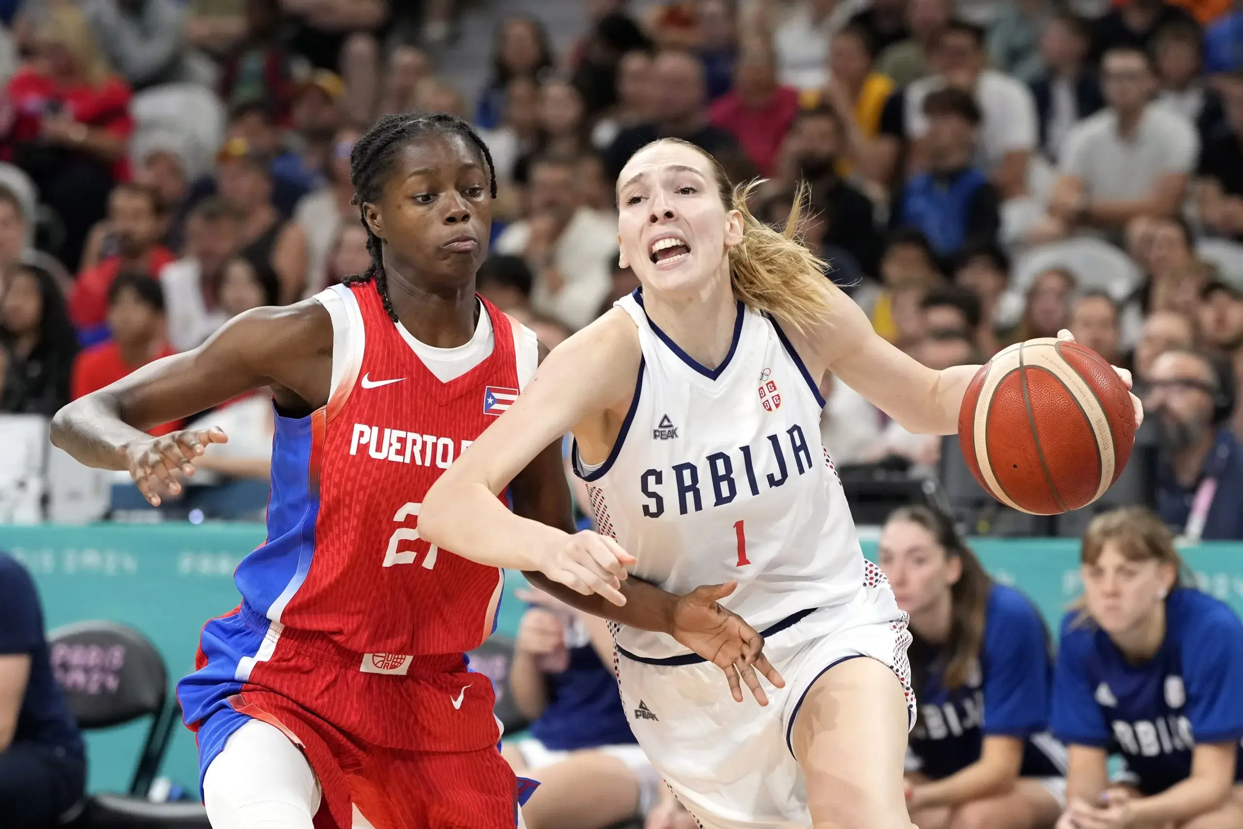 PR cae ante Serbia en el basket femenino