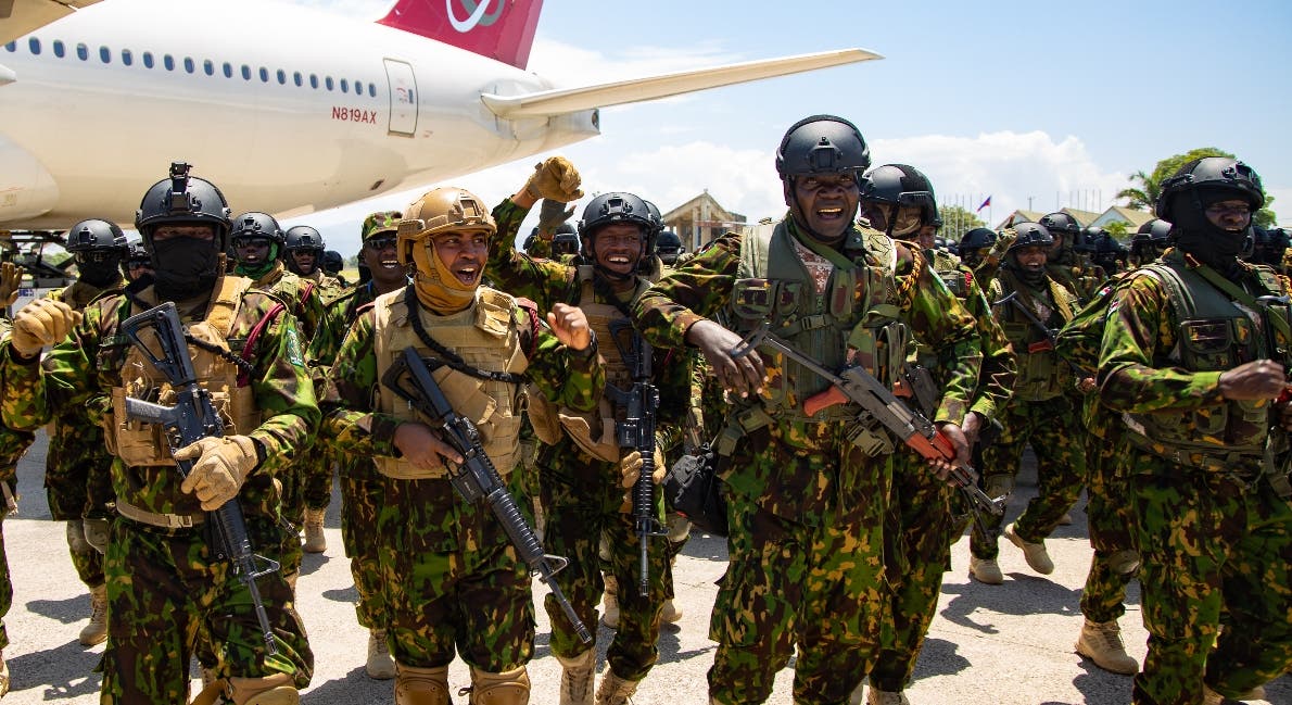 Otros 200 policías Kenia llegan a Haití