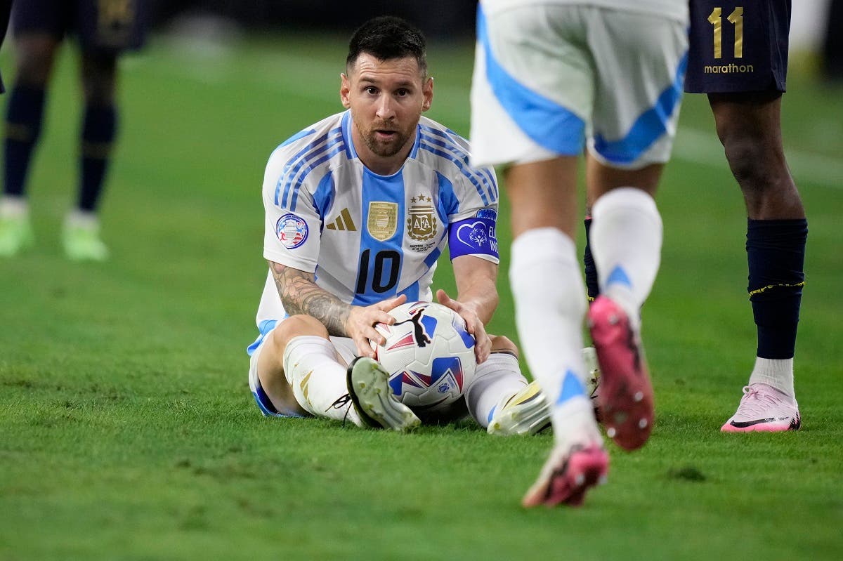 Scaloni: Messi juega siempre, ‘incluso sin estar al 100%’