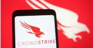 Qué es Crowdstrike, la empresa de ciberseguridad responsable del apagón informático global