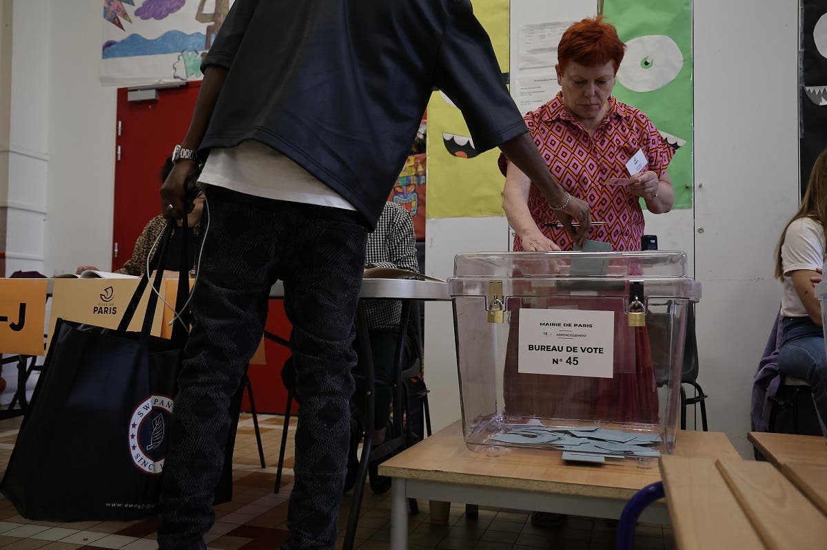 Francia vota en comicios que podrían dar triunfo histórico a ultraderecha o un parlamento bloqueado