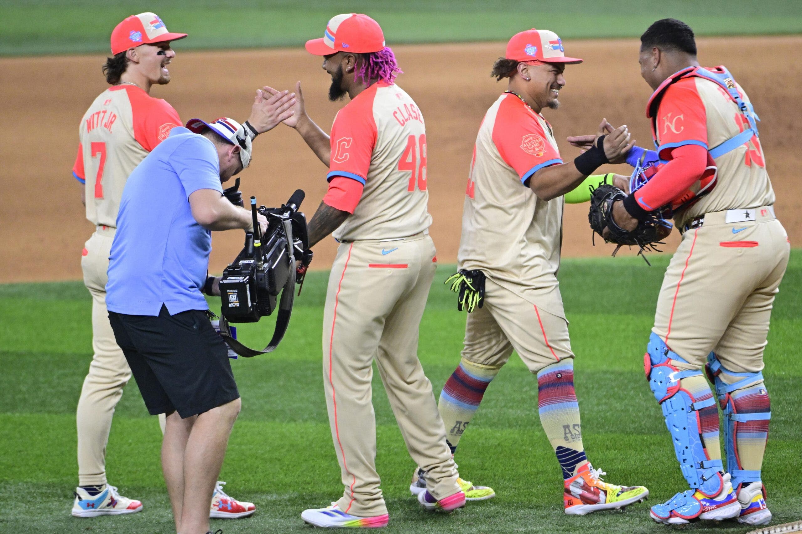 Los 9 mejores momentos de un All-Star Game lleno de estrellas en Texas