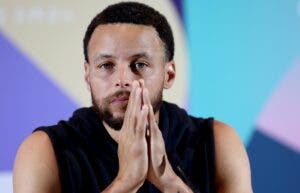 Curry muestra su apoyo a Kamala Harris, muy posible candidata a las presidenciales de EEUU