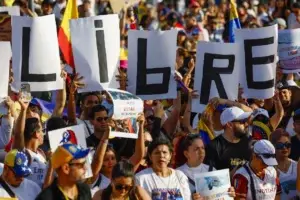 María Corina Machado afirma que hay una participación “apoteósica” en las elecciones