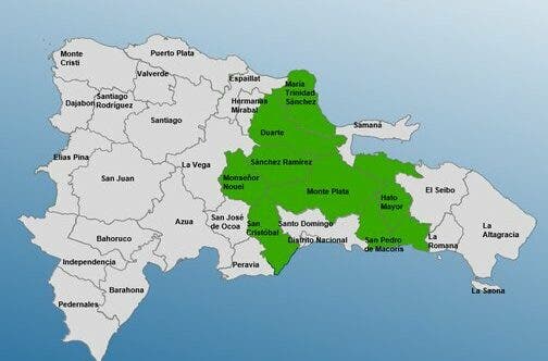 COE aumenta a ocho las provincias en alerta por vaguada y paso de onda tropical