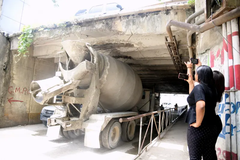 MOPC informa intervendrá paso a desnivel del Km 14 en autopista Duarte