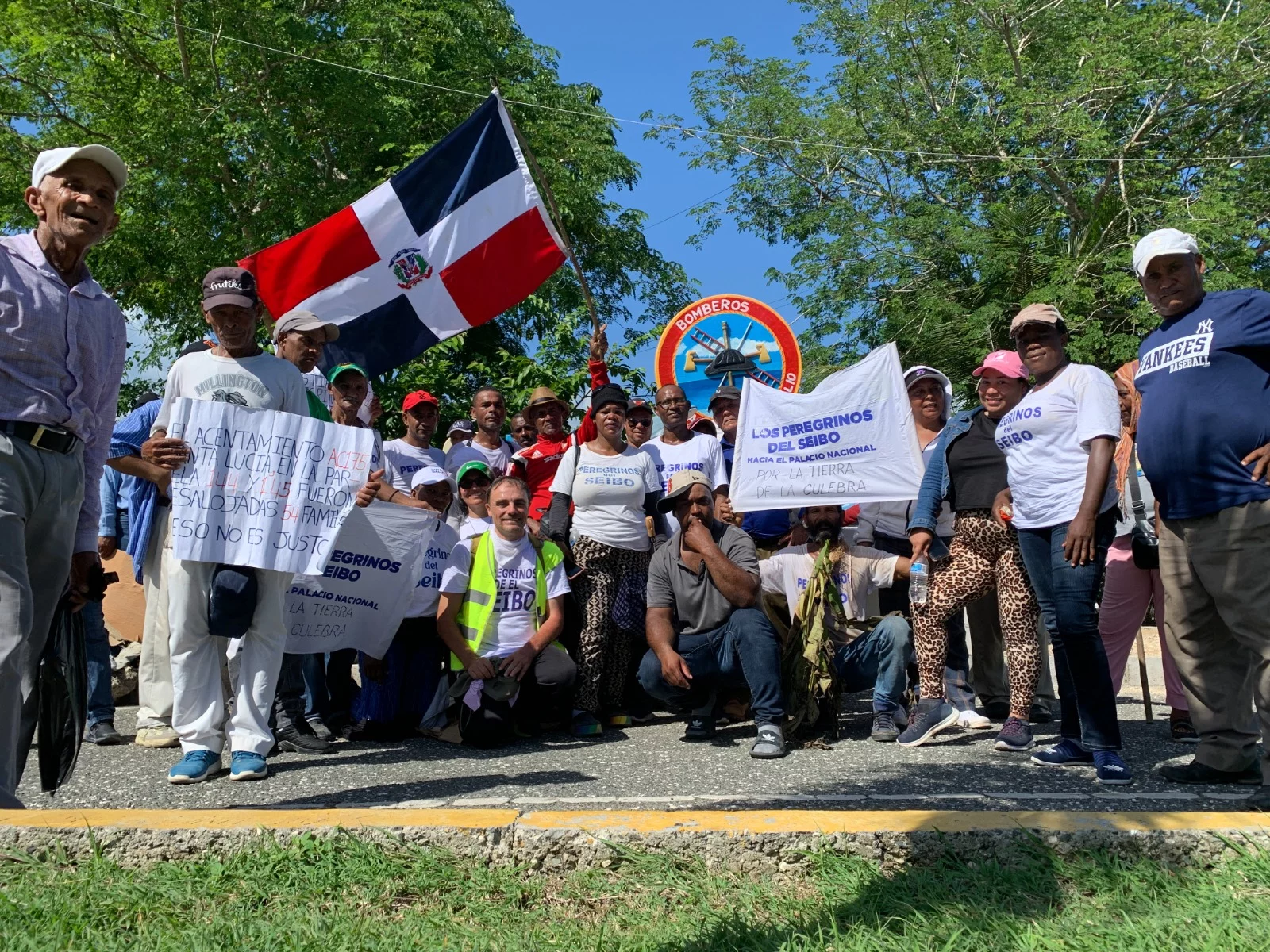 Peregrinos de El Seibo retoman marcha en reclamo de sus  tierras