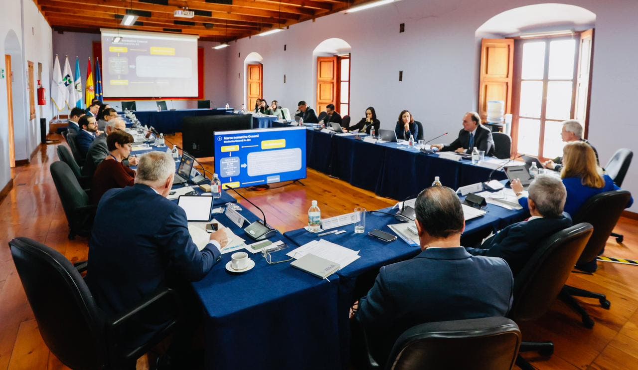 Superintendente del Mercado de Valores dominicano participa en encuentro con autoridades del mercado de valores de Iberoamérica