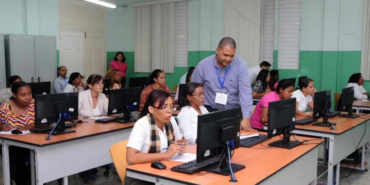 Concurso de Oposición Docente 2024 cierra con 9,698 postulantes aprobados