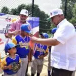 Concluye torneo de béisbol infantil en parque Crotona Park en El Bronx