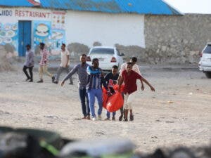 Al menos 32 muertos en el ataque perpetrado por Al Shabab en la capital de Somalia