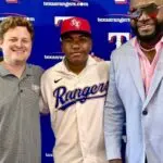 Texas firma al hijo menor de David Ortiz