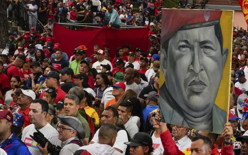 Chavismo celebra reelección de Maduro