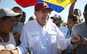 Fiscalía de Venezuela solicita orden de arresto contra Edmundo González Urrutia