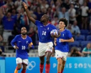 Francia y España van por el oro en fútbol olímpico