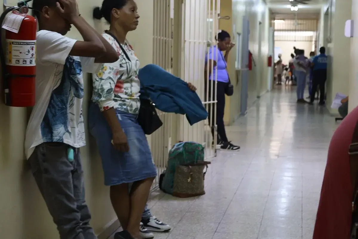 La odisea de los «pequeños» pacientes en el Hospital Robert Reid Cabral