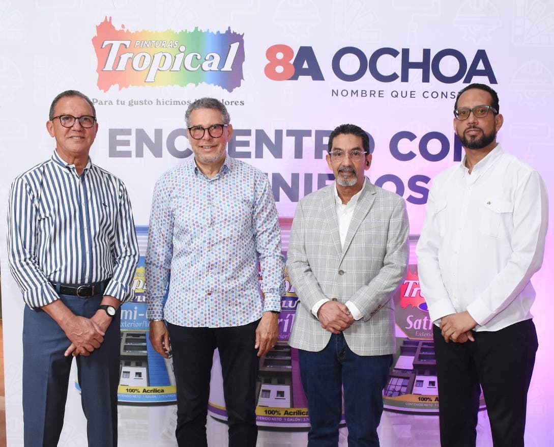 Ferretería Ochoa y Pinturas Tropical realizan encuentro con ingenieros