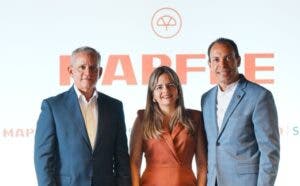 Mapfre RD presenta una conferencia sobre liderazgo