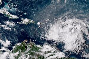 Se forma la tormenta tropical Ernesto y amenaza a Puerto Rico y las Islas Vírgenes