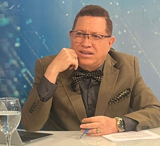 Fallece el locutor y periodista Balbueno Medina