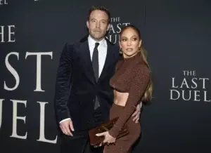 Jennifer Lopez solicita el divorcio de Ben Affleck tras 2 años de matrimonio