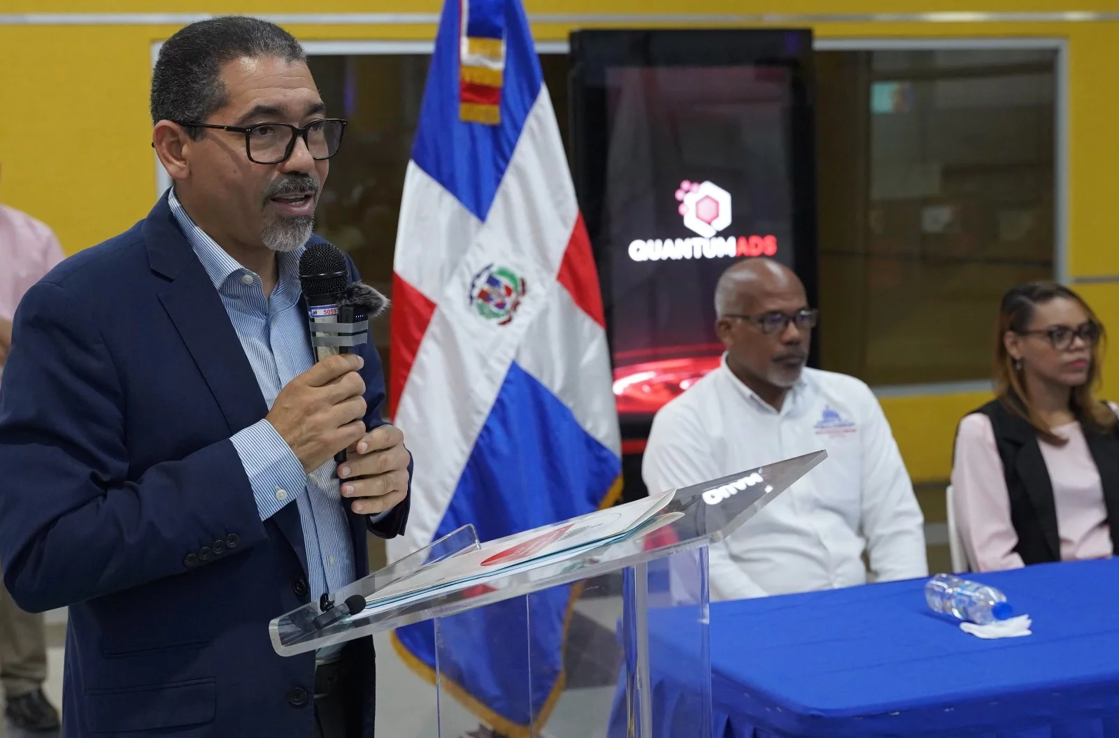 Instituciones inauguran cinco Puntos de Lectura en estaciones del Metro de Santo Domingo