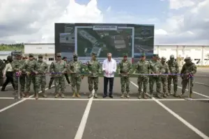 Presidente Abinader inaugura 20 obras en Campamento Militar 16 de Agosto, Sierra Prieta y Base Aérea