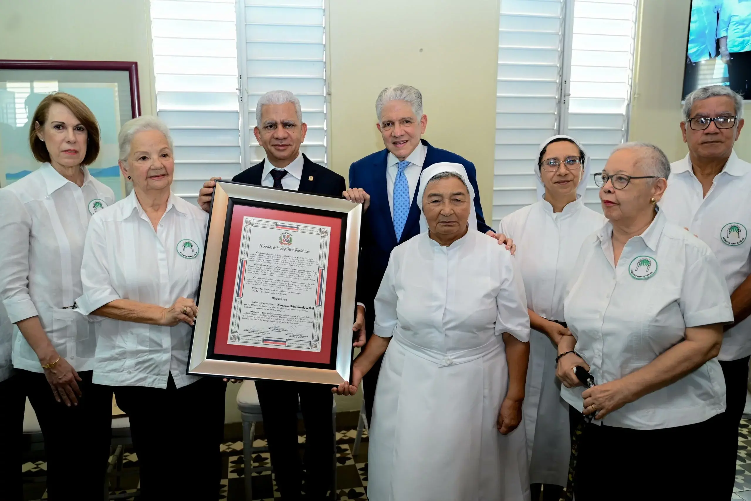 Senado reconoce Hospicio San Vicente de Paúl de Santiago por sus 101 años de vocación